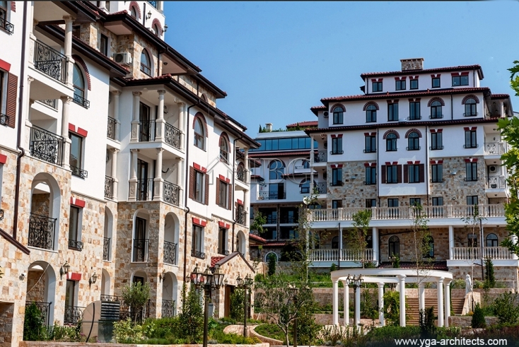 ARUR-KOMPLEX SREAD.jpg