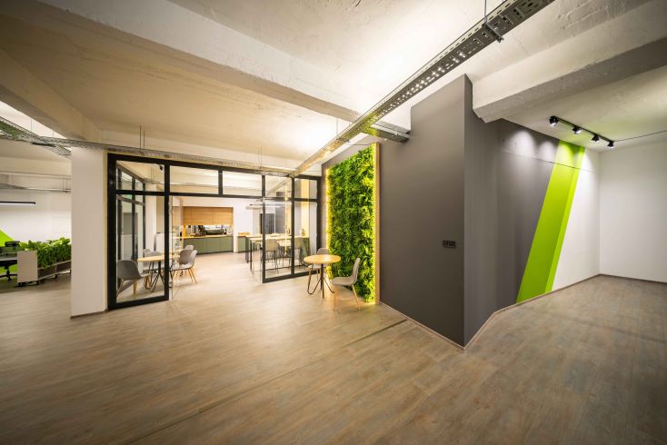 SQUARE VENTURES-8_3_11zon.jpg