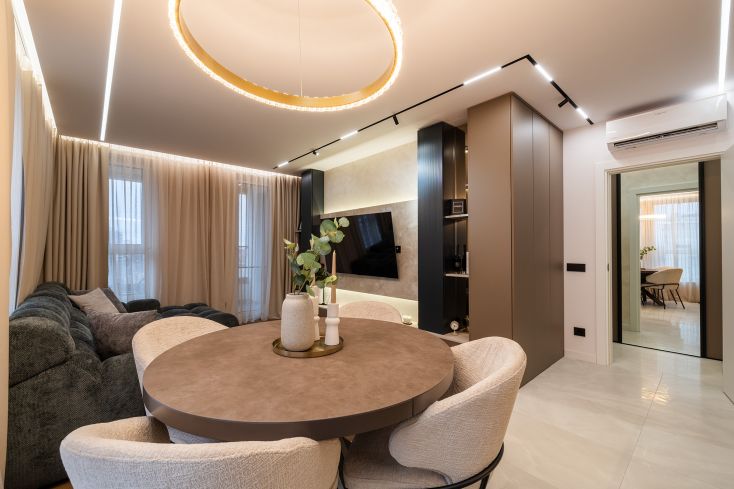 5B0A7542-HDR copy.jpg