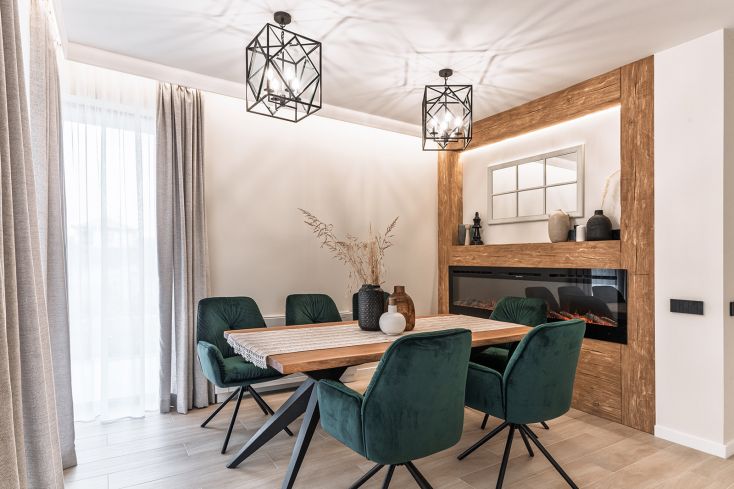 Side v3-28_websize.jpg