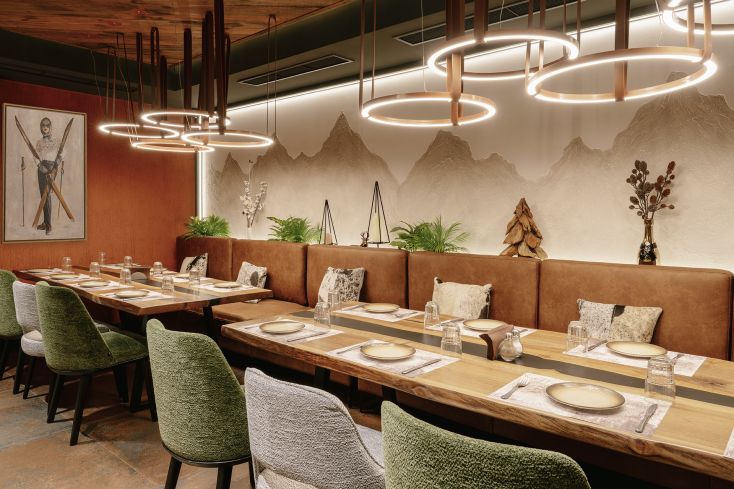 _DSC7326_with christmas decor copy!.jpg